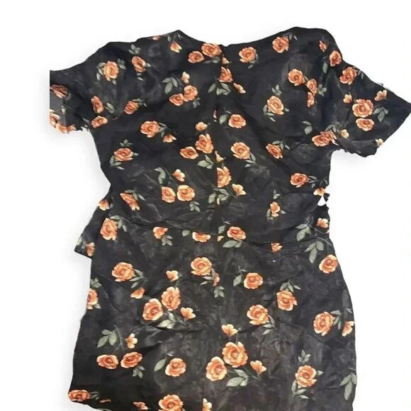 XHILARATION Black Peach Floral Satin Silky Tie Wrap Wide Leg VNeck Jumpsuit - Picture 4 of 5